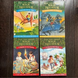 Set of Magic Tree House Books by Mary Pope Osborne Books 1-4